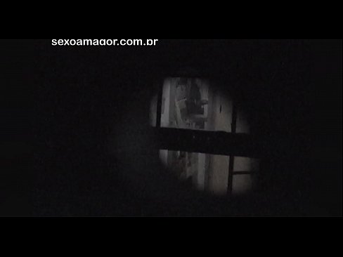 ❤️ Блондини ичкери кирпичтин артына катылган кошуналык войер жашыруун түрдө видеого тартып алат ❤️ Русский порно ky.pi-porno.ru
